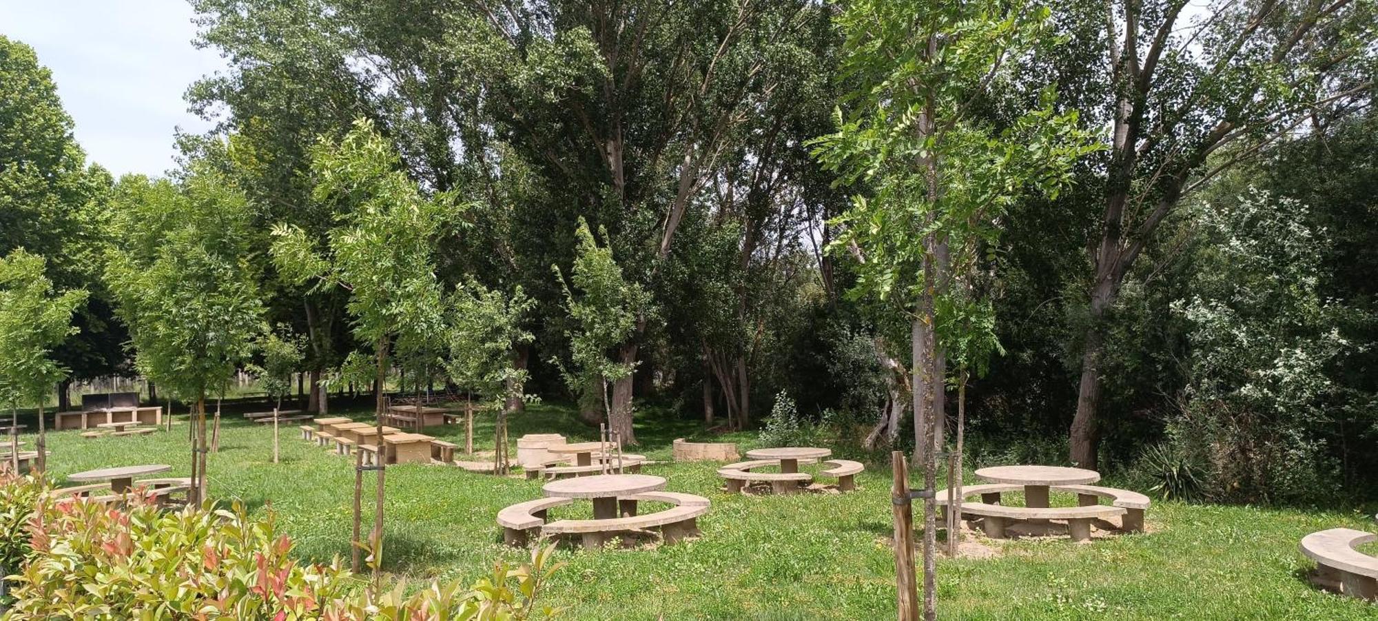 El Castillo La Rioja Agoncillo المظهر الخارجي الصورة